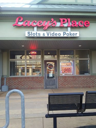 Lacey's Place Slots and Video Poker
