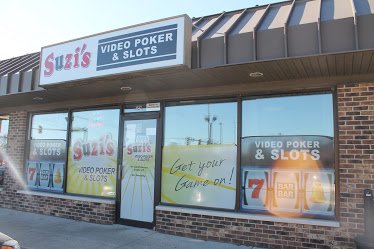 Suzi's Video Poker & Slots