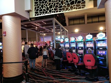 Jake's 58 Casino Hotel