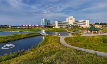 Mystic Lake Casino Hotel