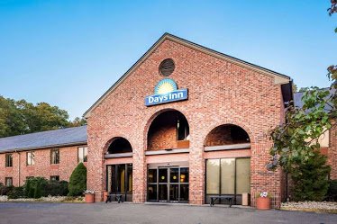 Aderi Hotel Near Casino