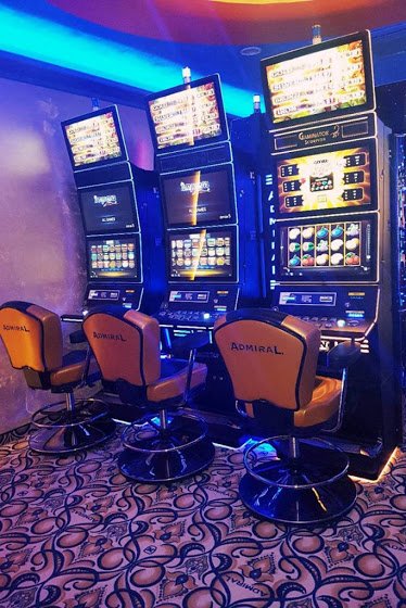 Ð˜Ð³Ñ€Ð°Ð»Ð½Ð° Ð·Ð°Ð»Ð° Admiral