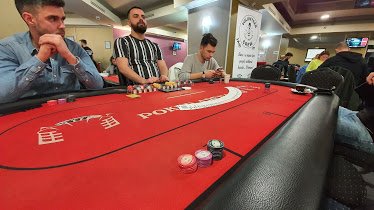 Poker Arena IaÈ™i
