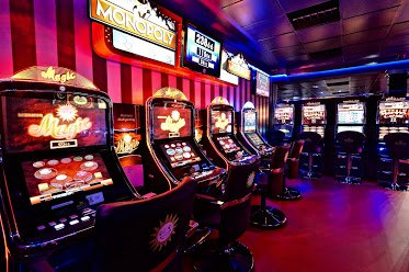 SALON DE JUEGO Royal Majadahonda