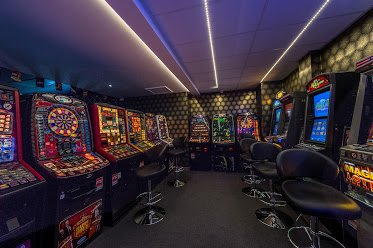 Raging Ball Club Greenford